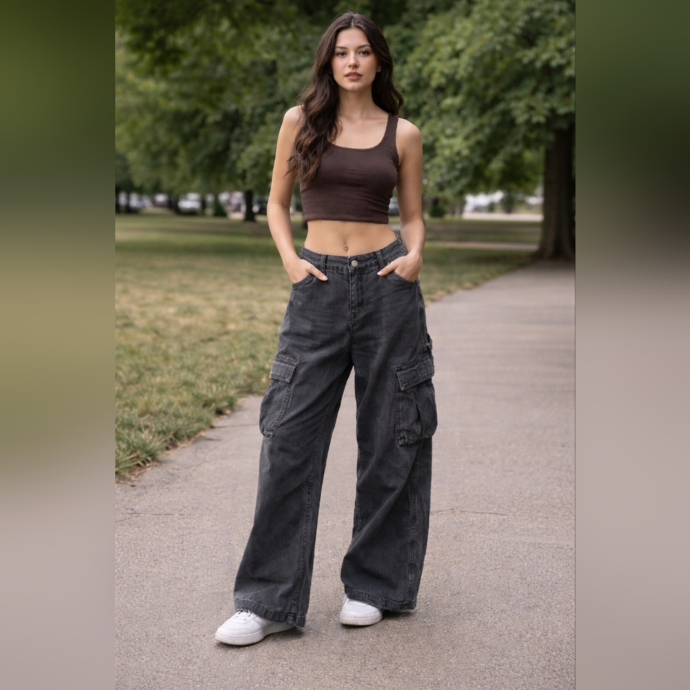 Wild Fable  Women's Mid-Rise Baggy Wide Leg Cargo Jeans